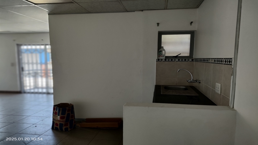 To Let commercial Property for Rent in North Riding Gauteng