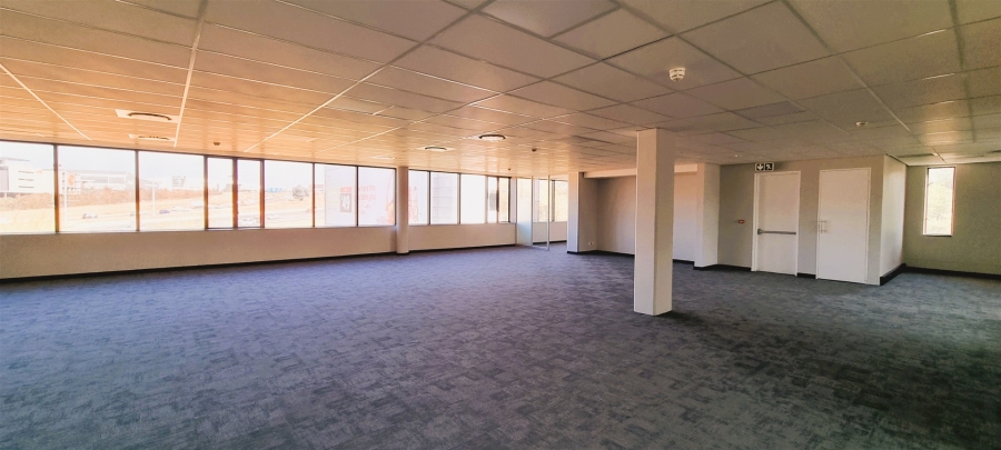 To Let commercial Property for Rent in Woodmead Gauteng