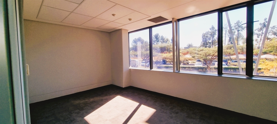 To Let commercial Property for Rent in Woodmead Gauteng