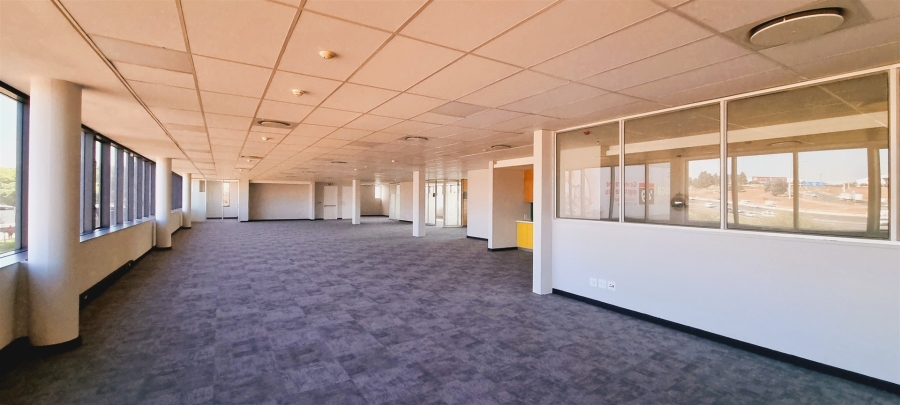To Let commercial Property for Rent in Woodmead Gauteng