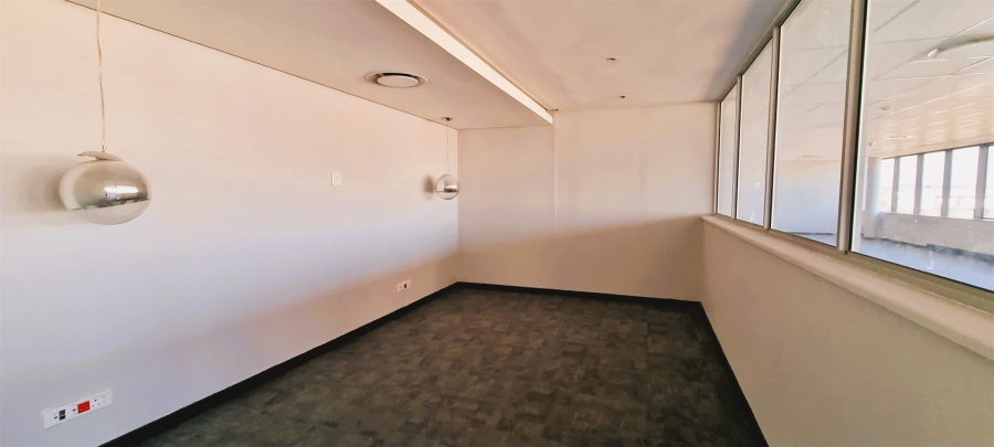 To Let commercial Property for Rent in Woodmead Gauteng