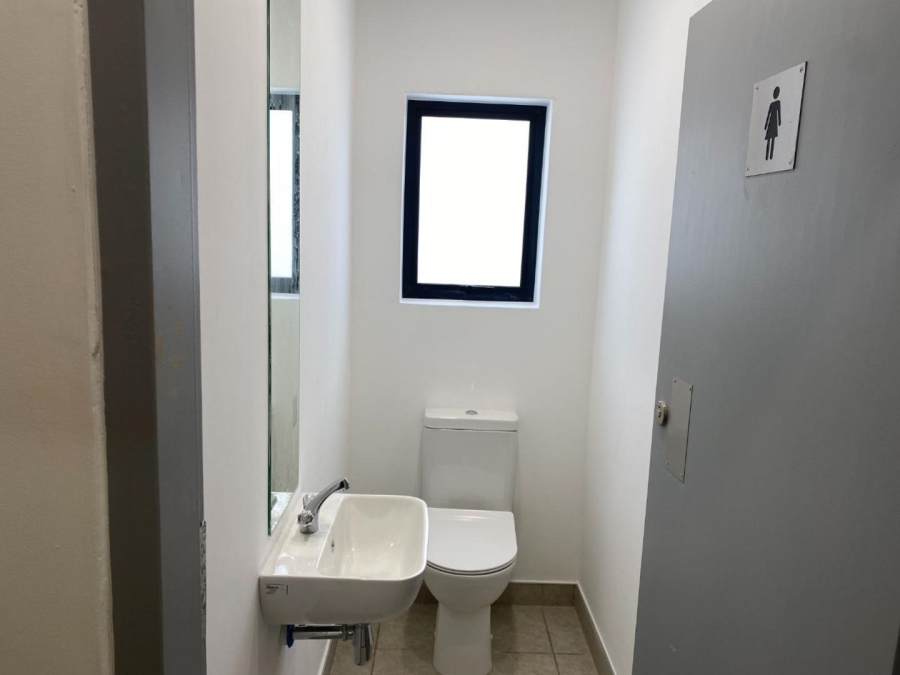 To Let commercial Property for Rent in Olifantsfontein Gauteng