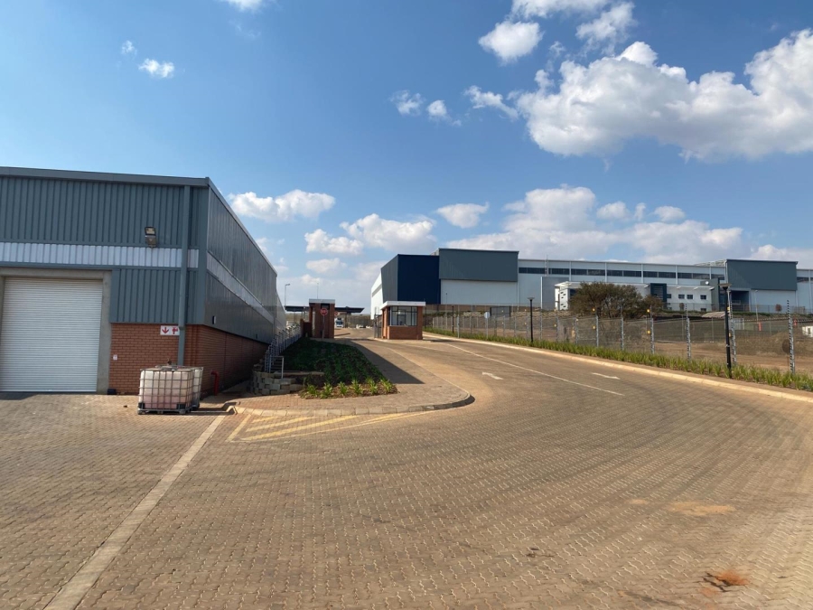 To Let commercial Property for Rent in Olifantsfontein Gauteng
