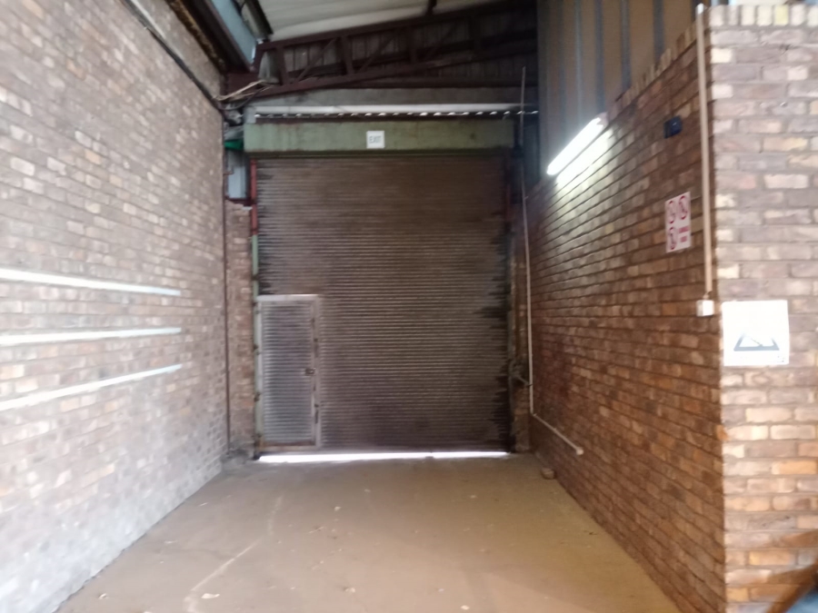 To Let commercial Property for Rent in Anderbolt Gauteng