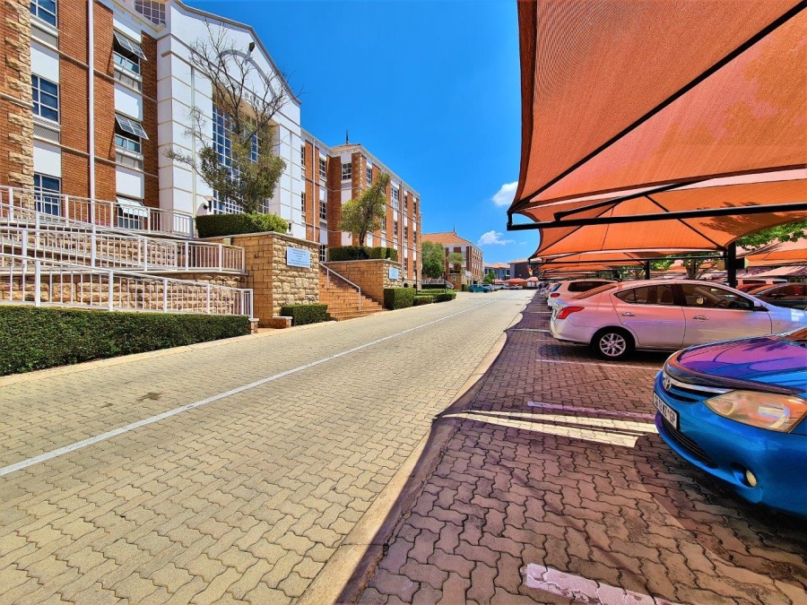 To Let commercial Property for Rent in Fourways Gauteng
