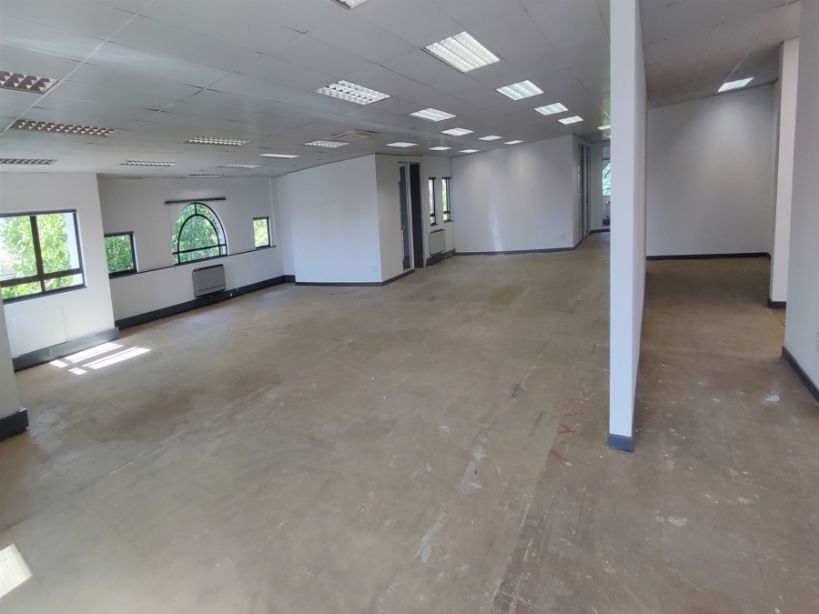 To Let commercial Property for Rent in Hyde Park Gauteng