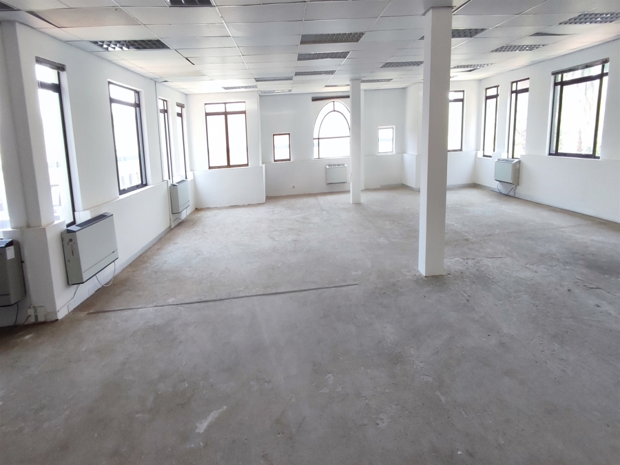 To Let commercial Property for Rent in Hyde Park Gauteng