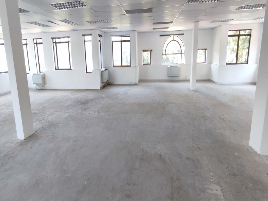 To Let commercial Property for Rent in Hyde Park Gauteng