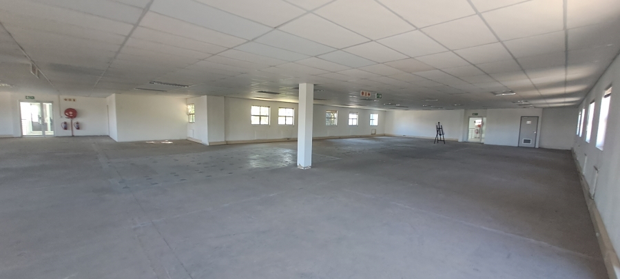 To Let commercial Property for Rent in Halfway Gardens Gauteng