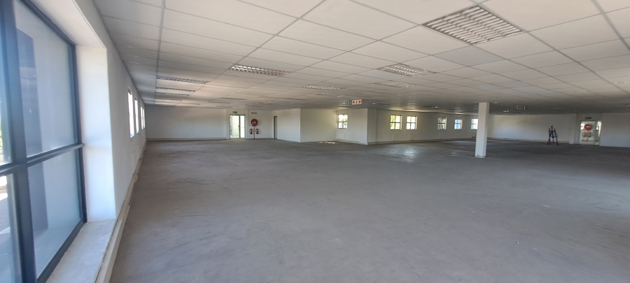 To Let commercial Property for Rent in Halfway Gardens Gauteng