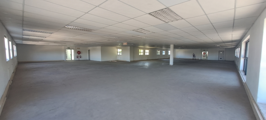 To Let commercial Property for Rent in Halfway Gardens Gauteng