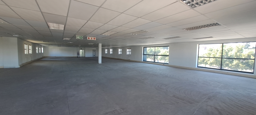To Let commercial Property for Rent in Halfway Gardens Gauteng