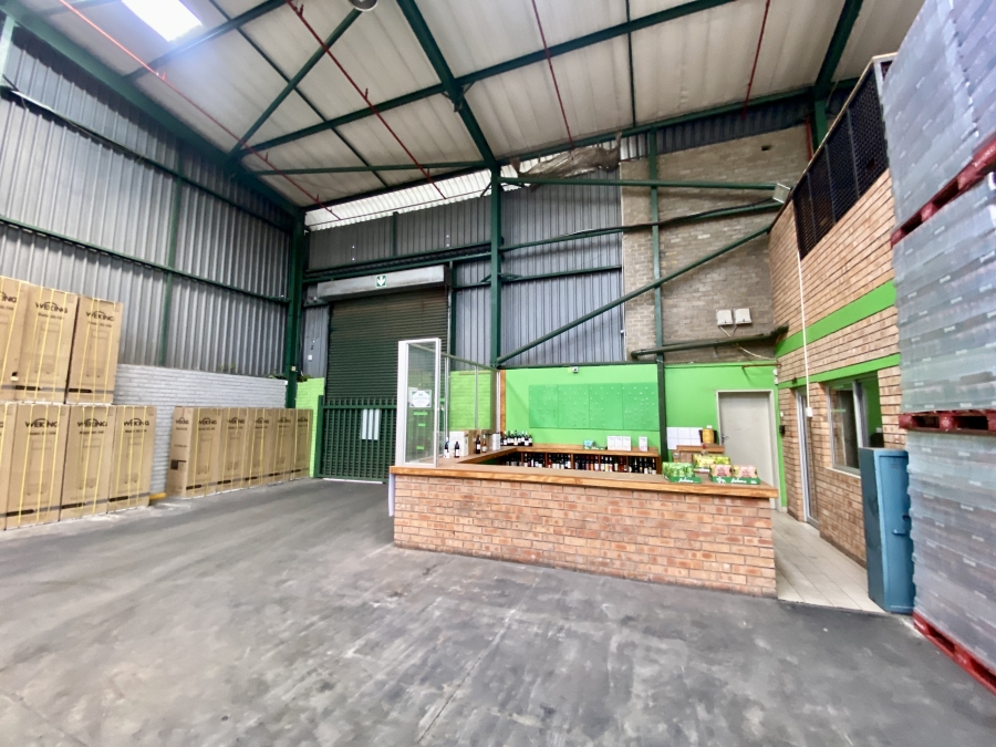 To Let commercial Property for Rent in Randjespark Gauteng