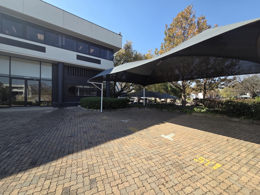 To Let commercial Property for Rent in Halfway House Gauteng