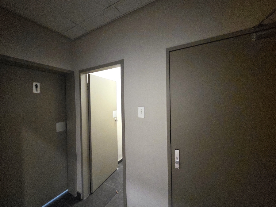 To Let commercial Property for Rent in Halfway House Gauteng