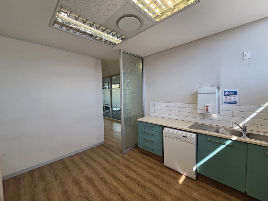 To Let commercial Property for Rent in Halfway House Gauteng