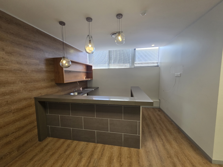 To Let commercial Property for Rent in Halfway House Gauteng