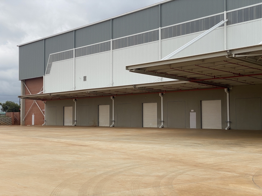 Commercial Property for Sale in Louwlardia Gauteng