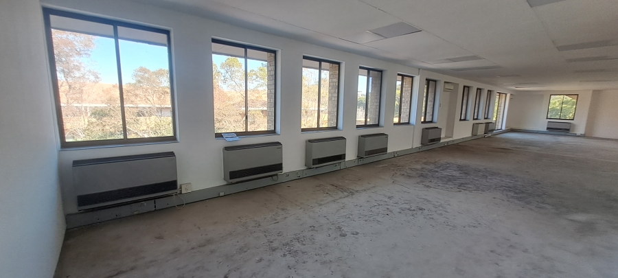 To Let commercial Property for Rent in Vorna Valley Gauteng