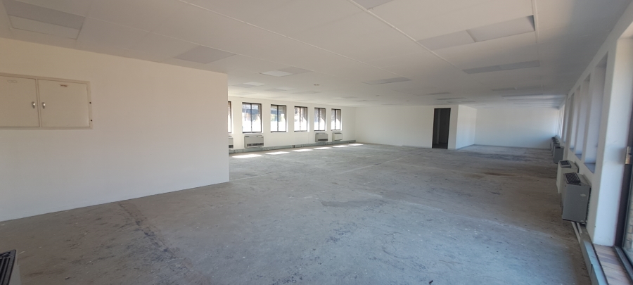 To Let commercial Property for Rent in Vorna Valley Gauteng