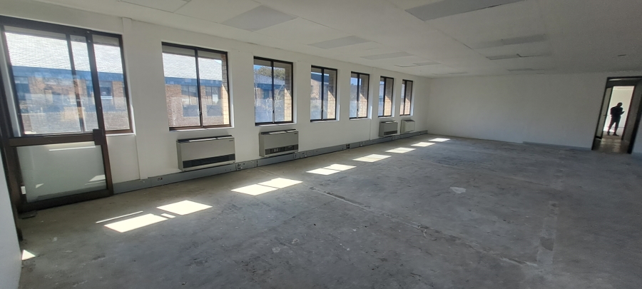 To Let commercial Property for Rent in Vorna Valley Gauteng