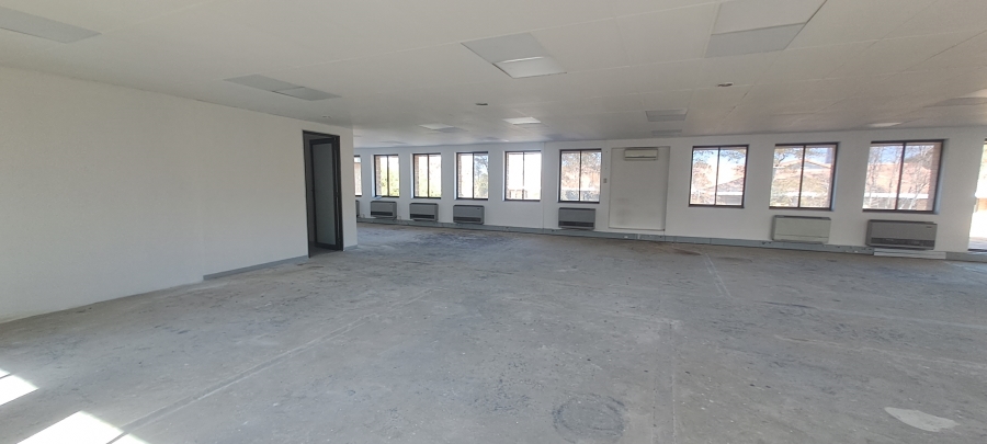 To Let commercial Property for Rent in Vorna Valley Gauteng