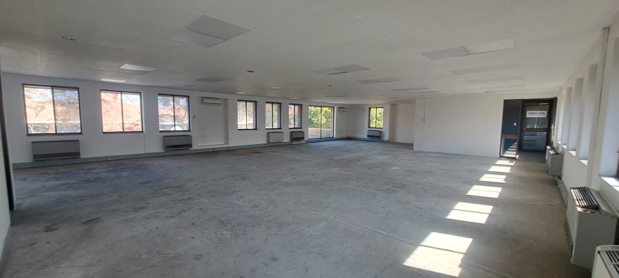 To Let commercial Property for Rent in Vorna Valley Gauteng