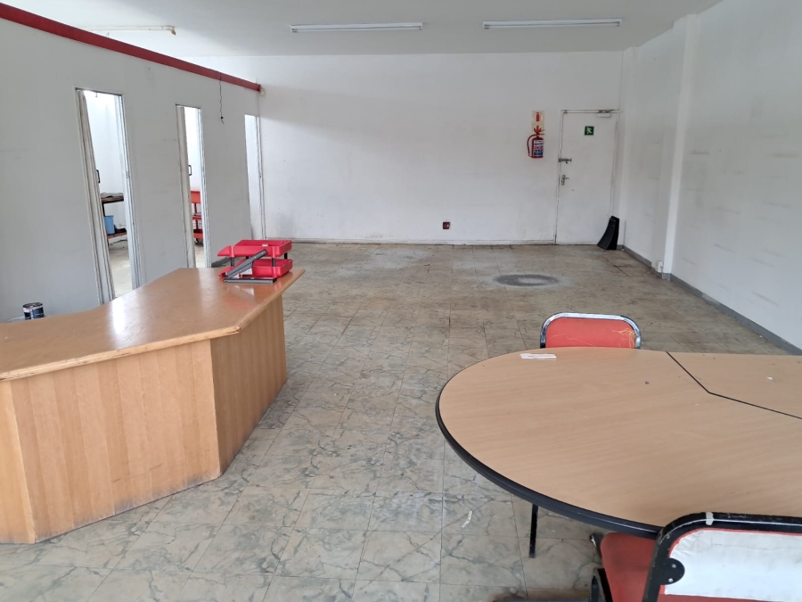 To Let commercial Property for Rent in Constantia Park Gauteng
