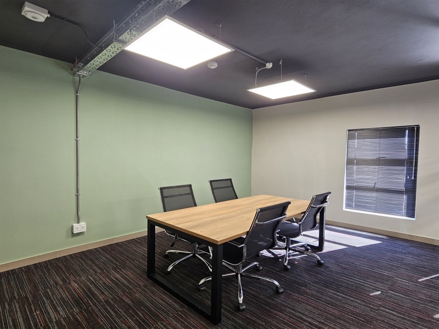 To Let commercial Property for Rent in Moreleta Park Gauteng