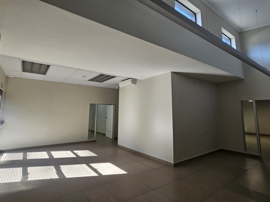 To Let commercial Property for Rent in Moreleta Park Gauteng