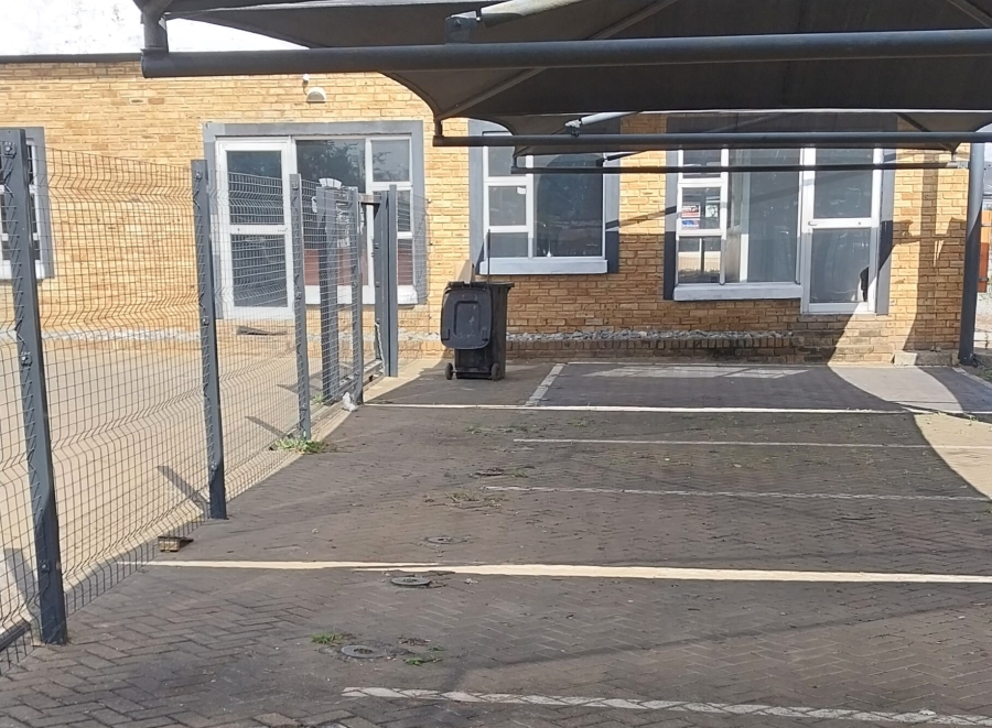 Commercial Property for Sale in Halfway House Gauteng
