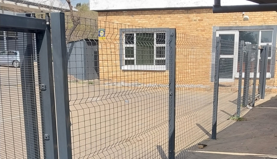 Commercial Property for Sale in Halfway House Gauteng
