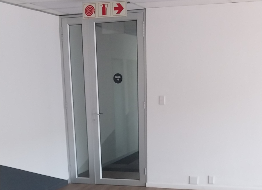 To Let commercial Property for Rent in Randjespark Gauteng