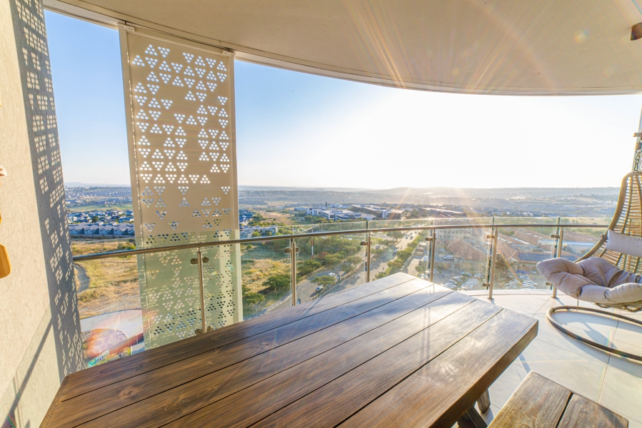 To Let 2 Bedroom Property for Rent in Waterfall Gauteng