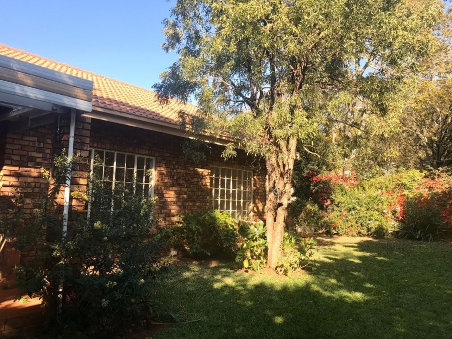 3 Bedroom Property for Sale in Waterkloof Gauteng