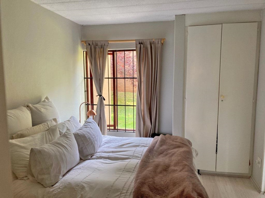 To Let 1 Bedroom Property for Rent in Parkwood Gauteng