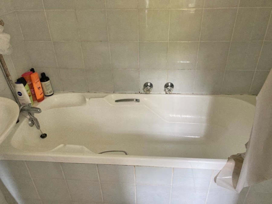 To Let 1 Bedroom Property for Rent in Parkwood Gauteng