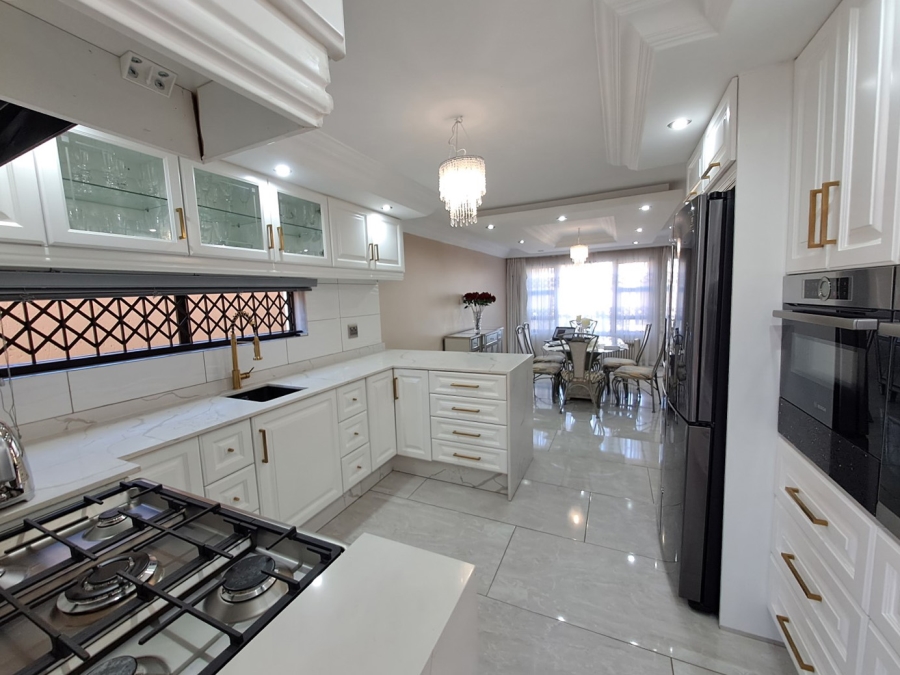 4 Bedroom Property for Sale in Alexandra East Bank Gauteng