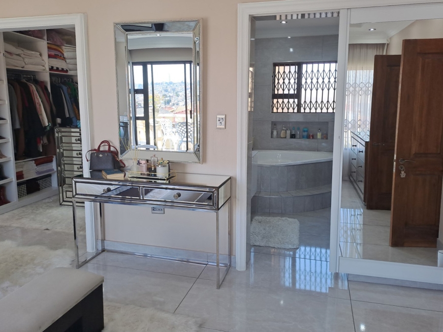 4 Bedroom Property for Sale in Alexandra East Bank Gauteng