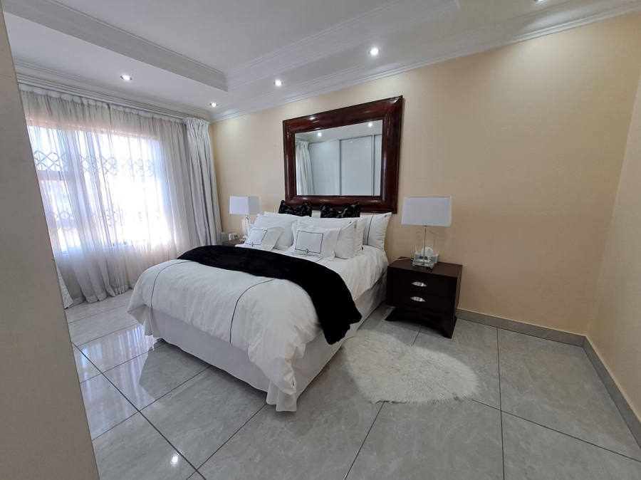 4 Bedroom Property for Sale in Alexandra East Bank Gauteng