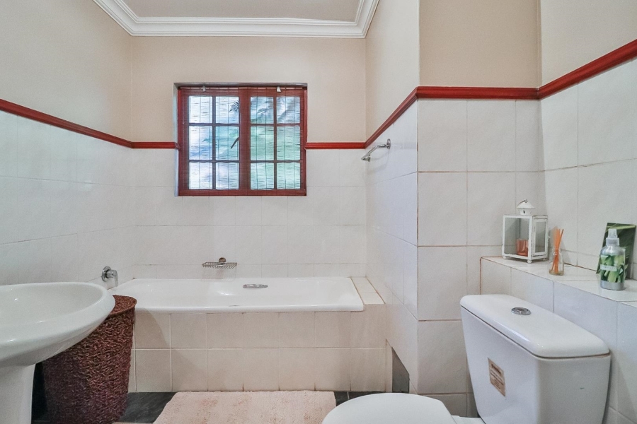 To Let 4 Bedroom Property for Rent in Centurion Golf Estate Gauteng