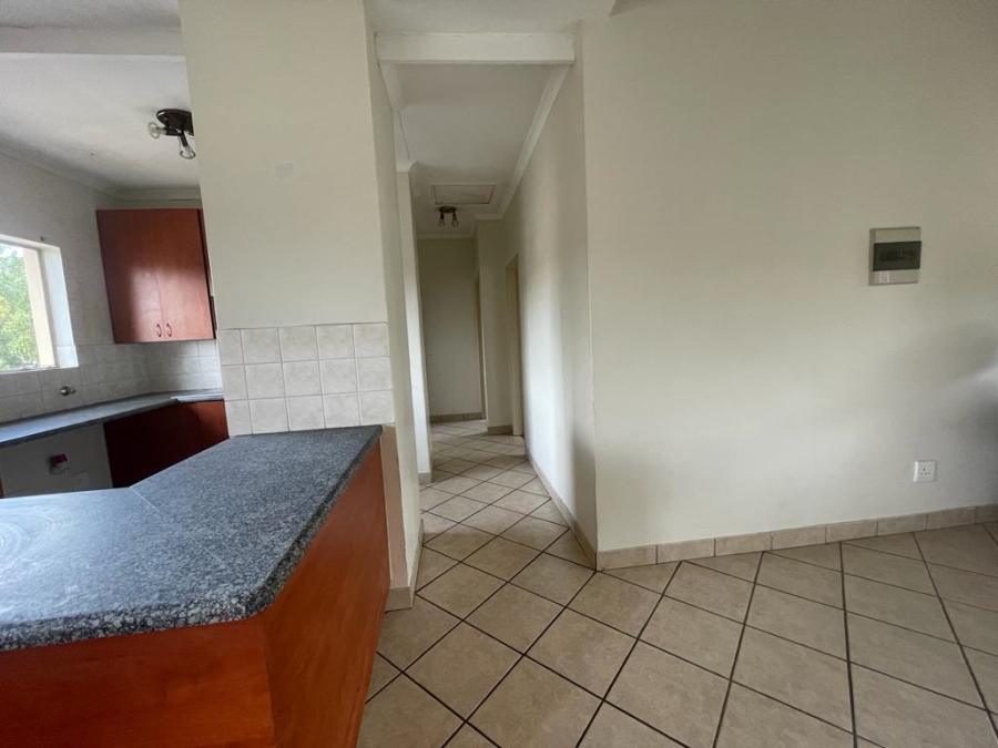 To Let 3 Bedroom Property for Rent in Country View Gauteng