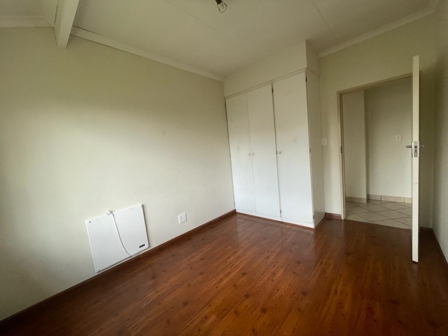 To Let 3 Bedroom Property for Rent in Country View Gauteng