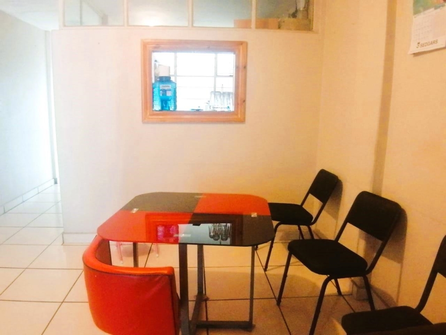 2 Bedroom Property for Sale in Vereeniging Gauteng
