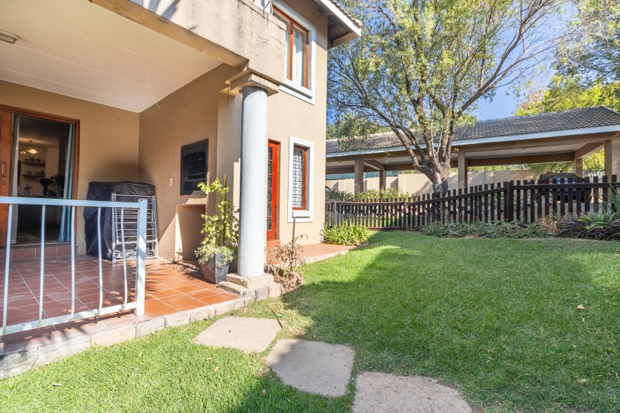 2 Bedroom Property for Sale in Paulshof Gauteng