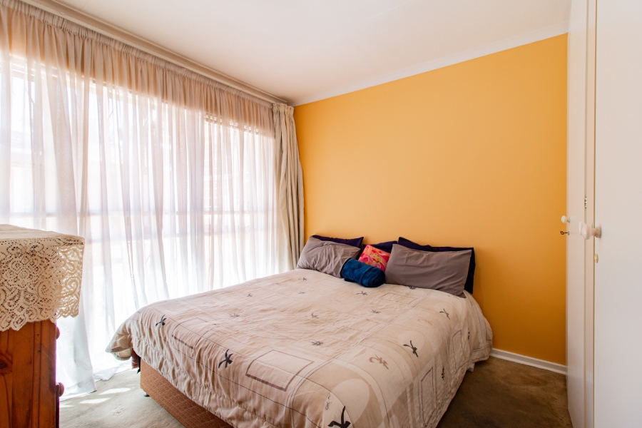 5 Bedroom Property for Sale in Lombardy East Gauteng