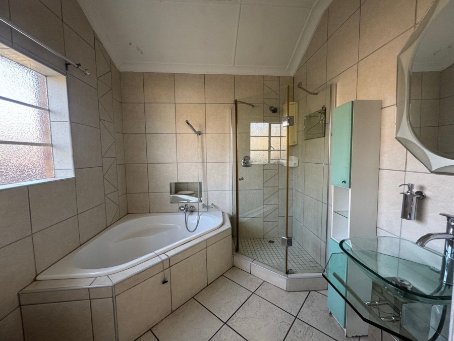 To Let 4 Bedroom Property for Rent in Hazeldene Gauteng
