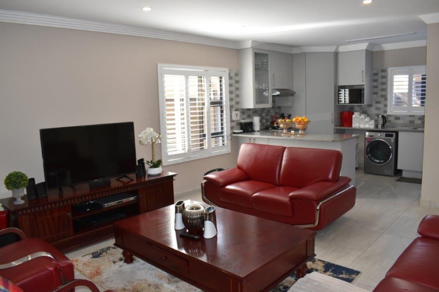 3 Bedroom Property for Sale in Monument Gauteng
