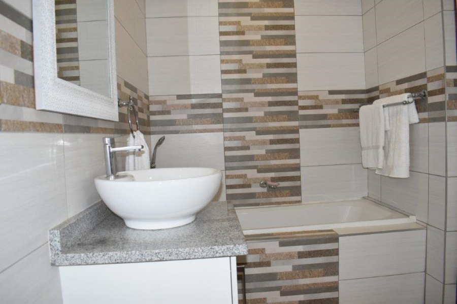 3 Bedroom Property for Sale in Monument Gauteng