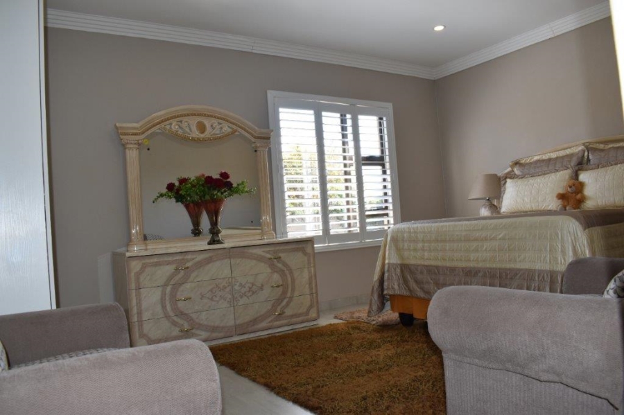 3 Bedroom Property for Sale in Monument Gauteng